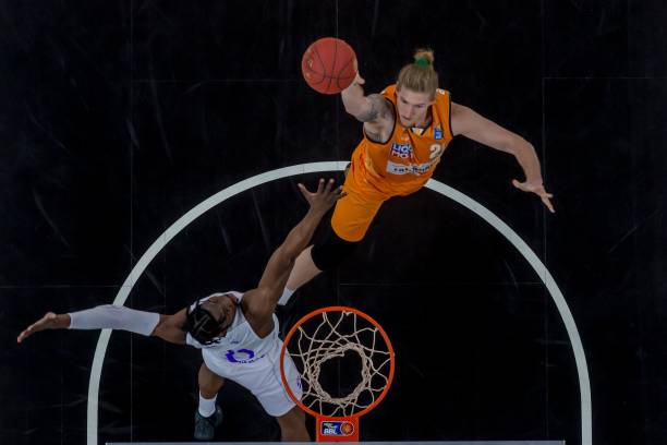 足球实力上 足球实力上