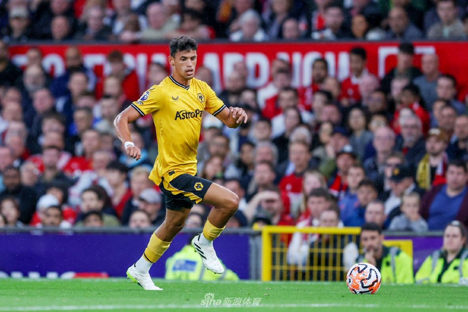 在上半场末 在上半场末