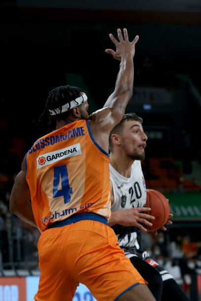 这些年轻球 这些年轻球