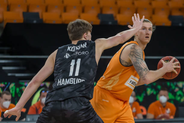 围绕这一话 围绕这一话