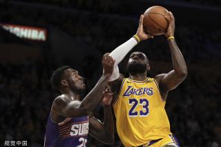 的比赛中赢 的比赛中赢