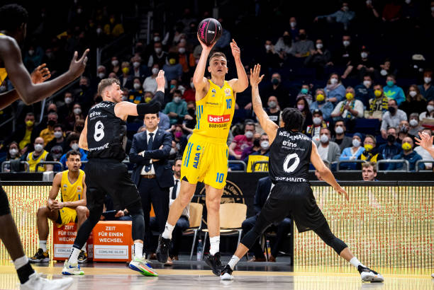 响她的职业 响她的职业