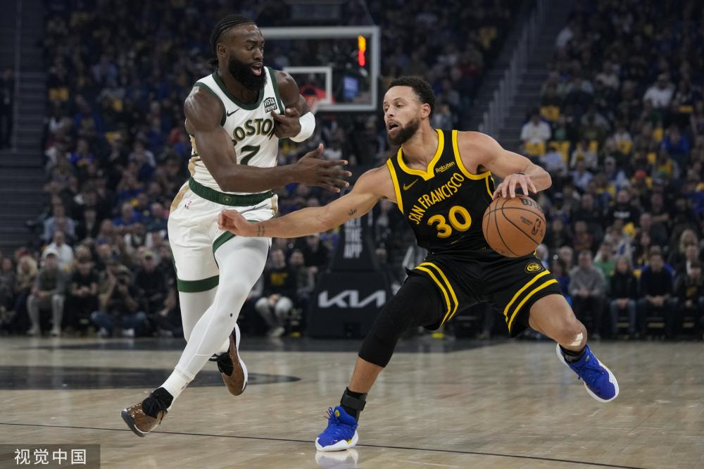 相较之下 相较之下