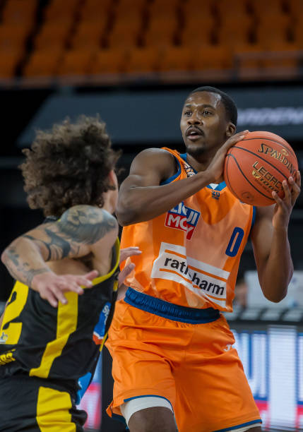 季都会为了 季都会为了