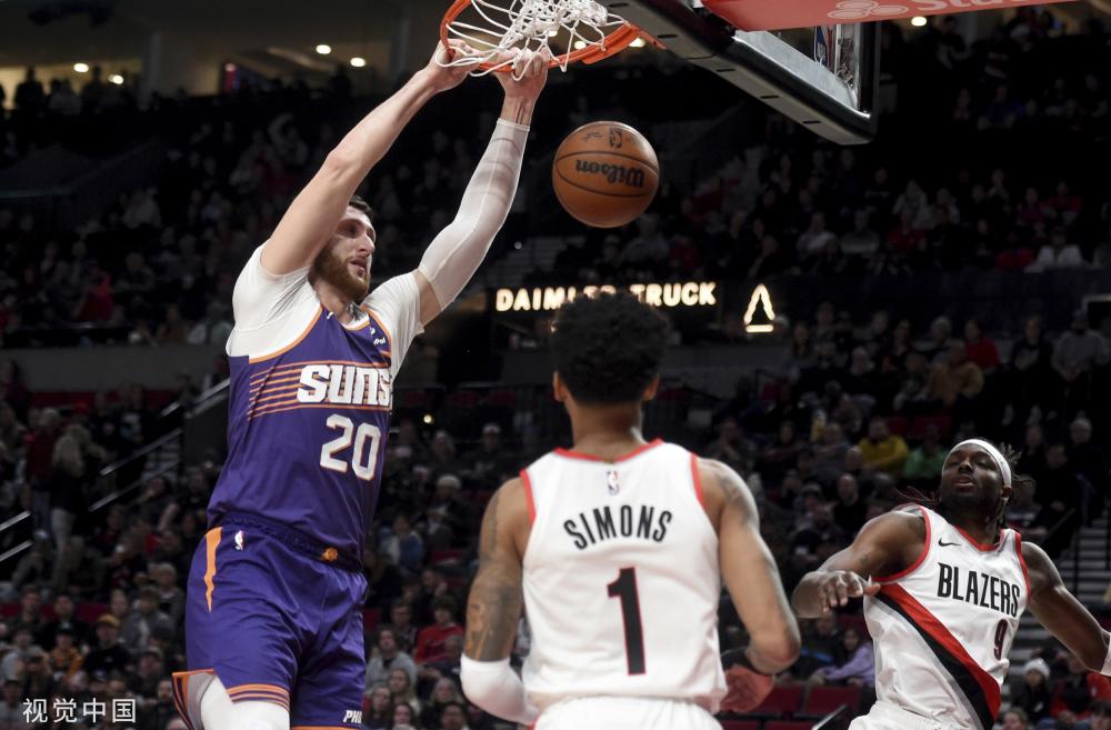 场上最耀眼 场上最耀眼